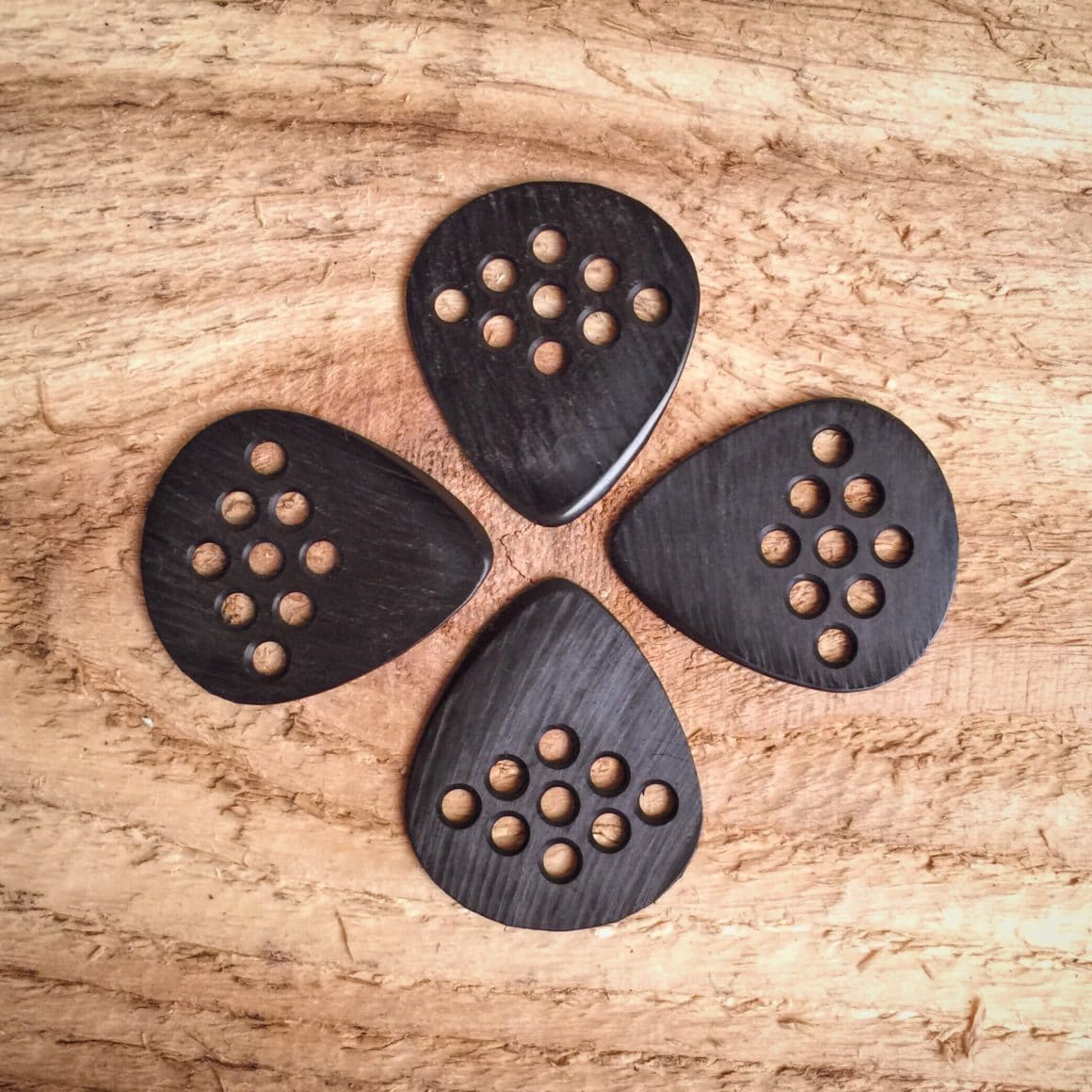 Wegen Picks Video Review Acoustic Life