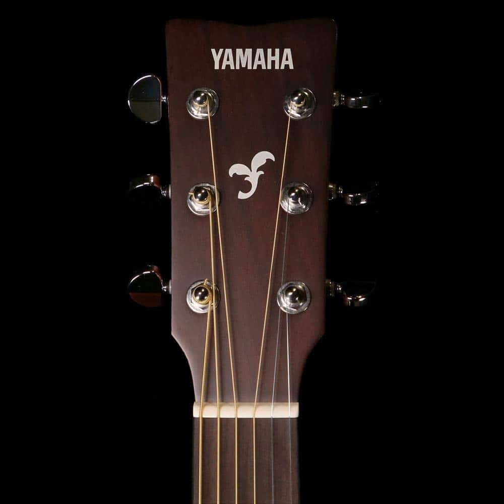 YAMAHA FS800 Small Body Solid Top Acoustic Guitar, Natural, Concert